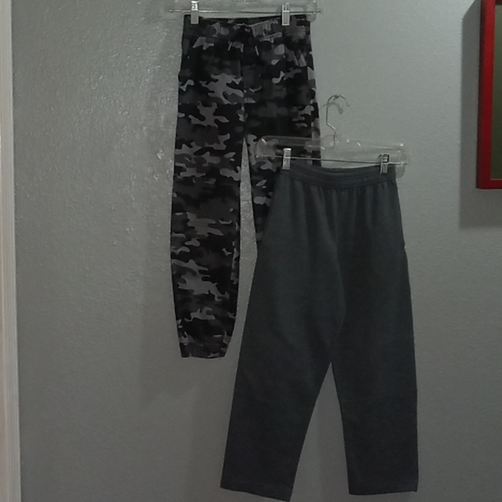 Boy's gray & camo gray pants